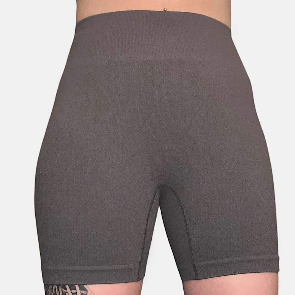 Grey ribbed high waisted yoga biker shorts